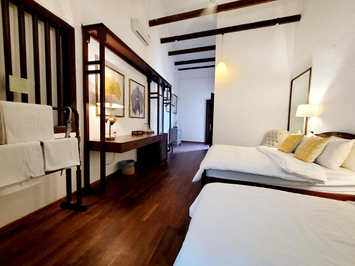 East Indies Mansion George Town Bagian luar foto