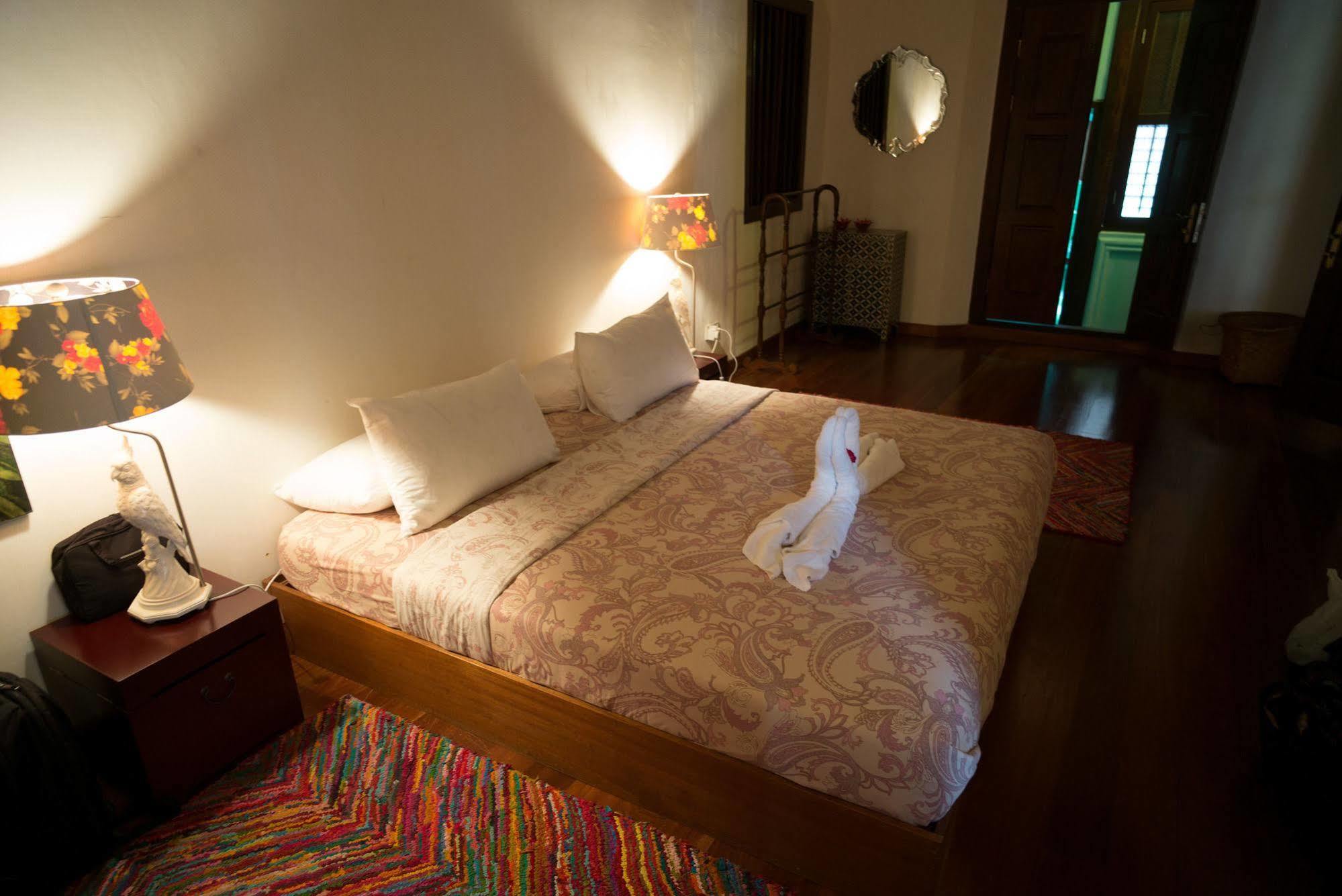 East Indies Mansion George Town Bagian luar foto