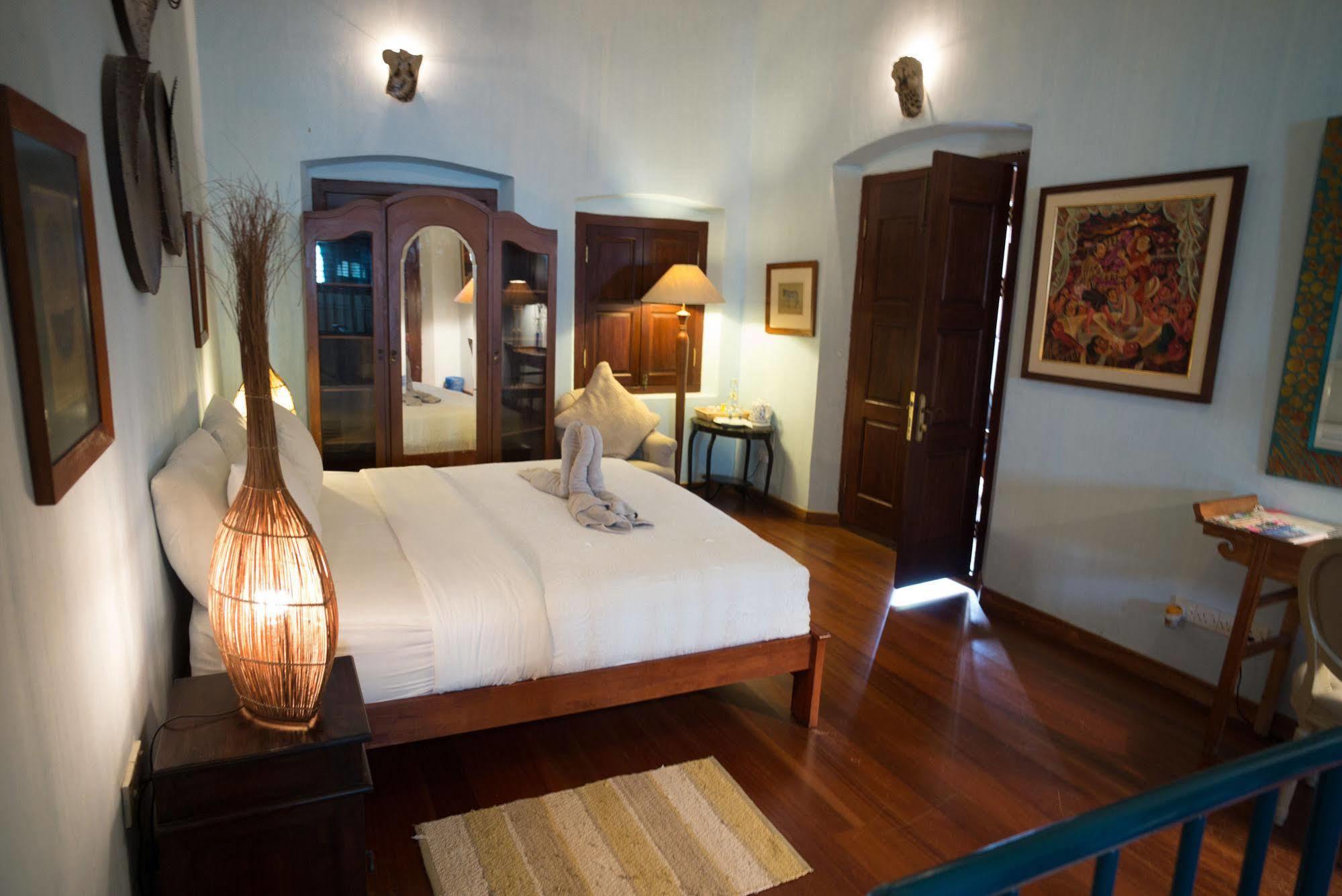 East Indies Mansion George Town Bagian luar foto