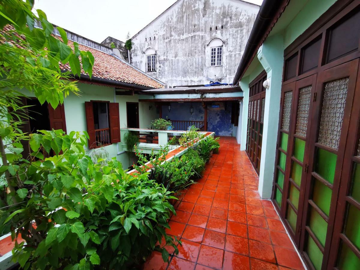East Indies Mansion George Town Bagian luar foto
